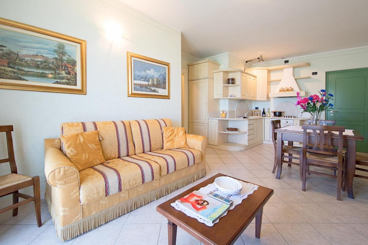 I Mosaici Apartments By Wonderful Italy Sirmione Exterior photo
