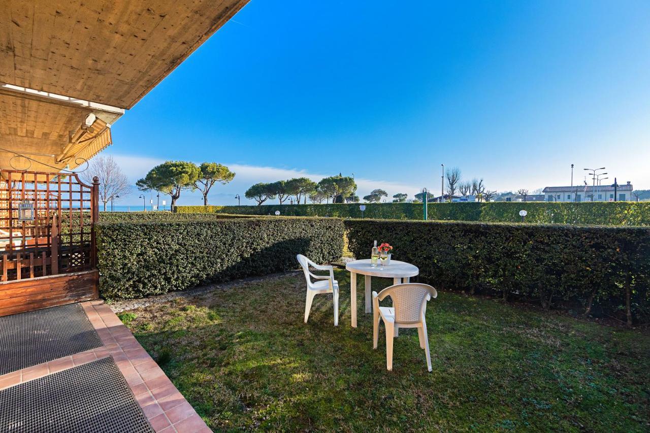 I Mosaici Apartments By Wonderful Italy Sirmione Exterior photo