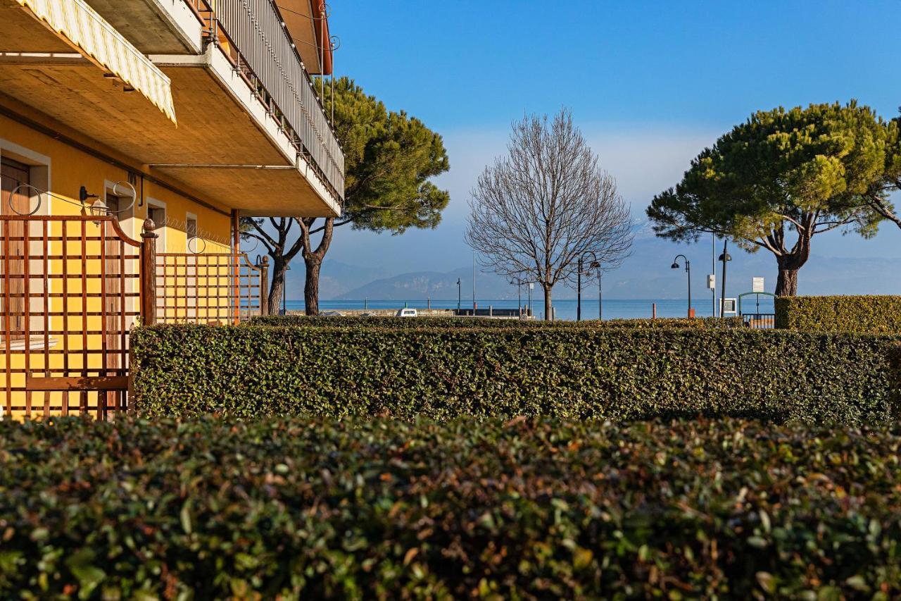 I Mosaici Apartments By Wonderful Italy Sirmione Exterior photo